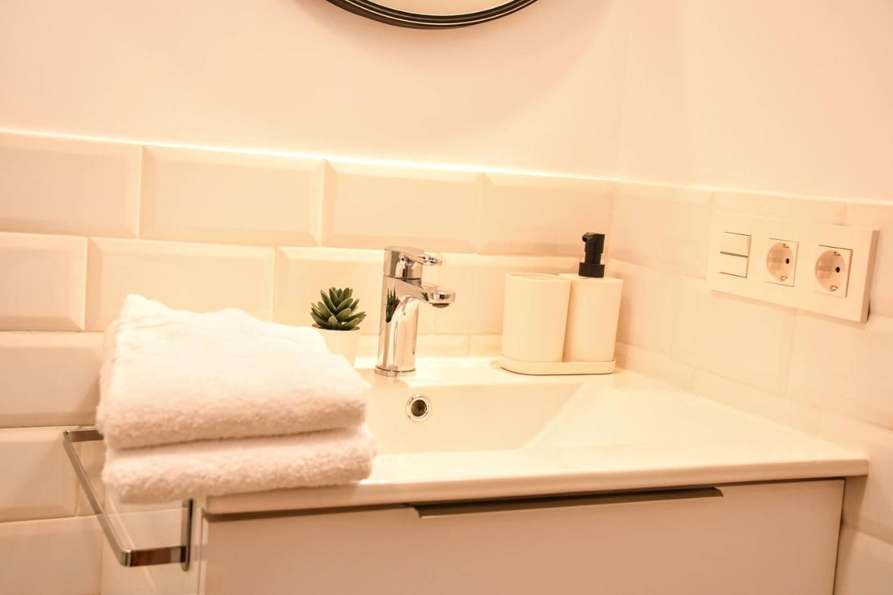 Arco Da Vella Apartamentos 阿罗萨新镇 外观 照片
